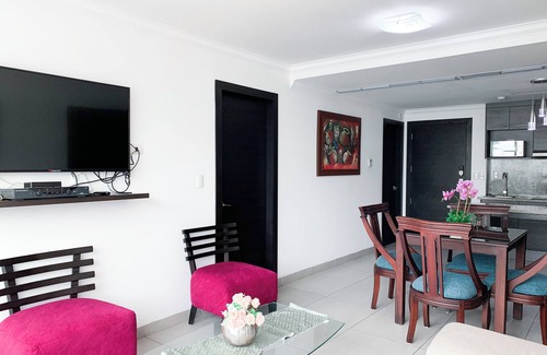 Simón Bolívar Apartamento | Departamento de lujo - Mall del Sol 912
