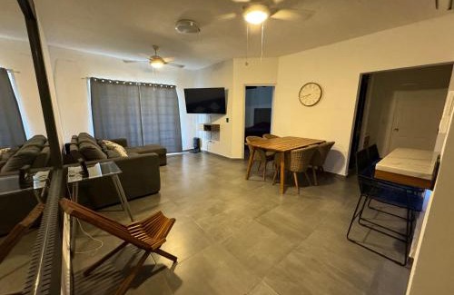 Cabo San Lucas Apartamento | Departamento en 1er piso 2 bdr 2bath tezal