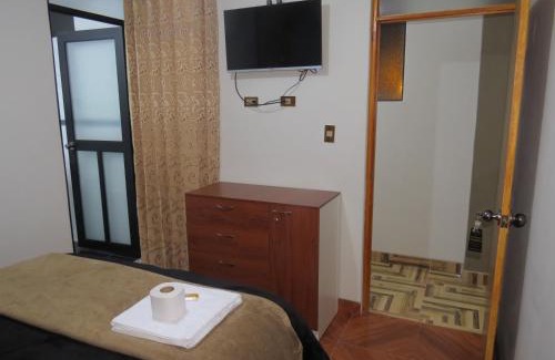 Jauja Apartamento | DEPARTAMENTO-Hospedaje EL RINCONCITO II 100m2, 3hab, 4baños, sala, comedor, cocina