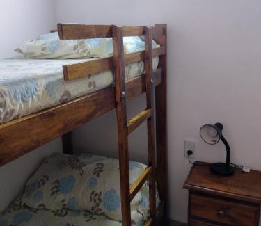 Santa Teresita Apartamento | Departamento "Juana"para 4 personas 2 cuartos con garage en Santa Teresita