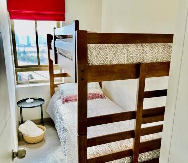 San Joaquin Apartamento | Departamento, metro, Wifi, AC, Estacionamiento, amplio