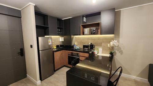 Los Angeles Apartamento | Departamento moderno, nuevo, 1D1B, inmejorable ubicación, con estacionamiento