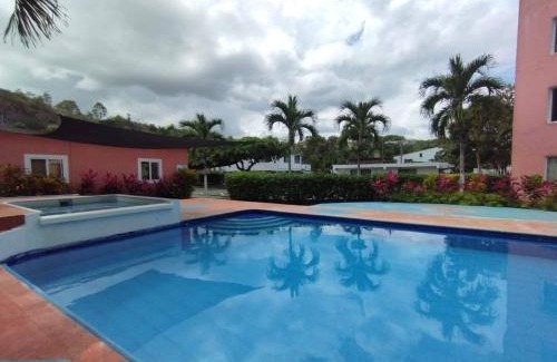 Atacames Apartamento | Departamento para 6 personas Atacames