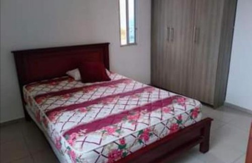 Atacames Apartamento | Departamento para 6 personas entre Tonsupa y Atacames sector Castelnovo