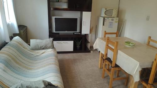 Los Antiguos Apartamento | Departamento por día ruta 41