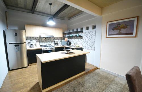 Oaxaca Apartamento | Departamento Runa, amplio, bonito y acogedor, completo de 2 recámaras y 3 camas matrimoniales