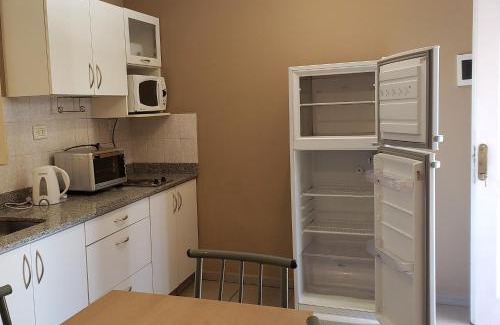 Cipolletti Apartamento | Departamentos Pórtico Sur, monoambientes con cochera