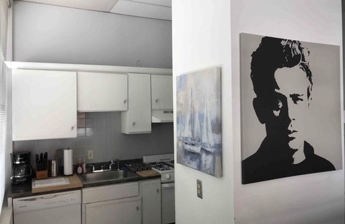 Federal Hill Condominio | DePasquale Square Federal Hill 1 Bedroom #2 with a view PLEASE READ DESCRIPTION