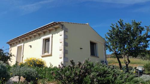 Arzachena Apartamento | Dependance Pavoncella