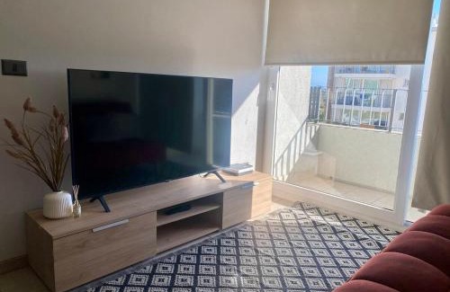 La Florida Apartamento | Depto 2 Dormitorios, cercano a metros, malls, clínicas, supermercados y servicios