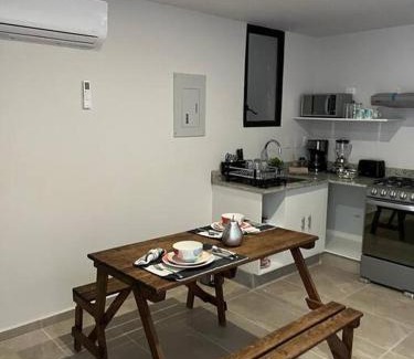 Zazil-ha Apartamento | Depto #403 con alberca, cerca de la playa y 5ª Av