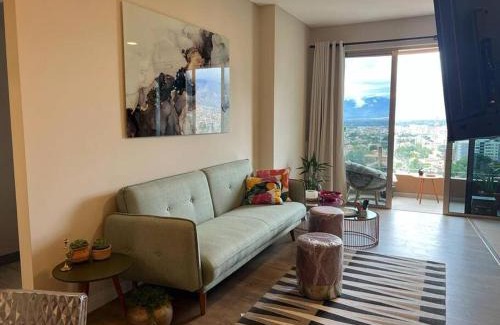 Cochabamba Apartamento | Depto a estrenar increíble vista 180º Cocha
