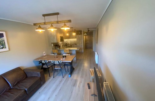 Pucon Apartamento | Depto al lado de la Playa en el Centro de Pucón