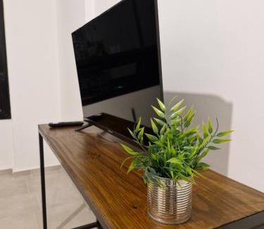 San Juan Apartamento | Depto Alem y Central RF