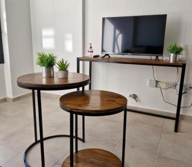 San Juan Apartamento | Depto Alem y Central RF