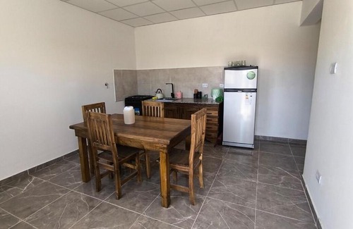 Departamento Avellaneda Apartamento | Depto en planta baja muy comodo hasta 4 personas con Aire acondicionado