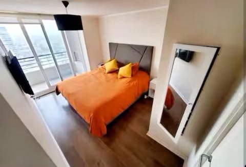 Nunoa Apartamento | Depto full cercano a plaza Ñuñoa y metro Villa Frei, parking, piscina
