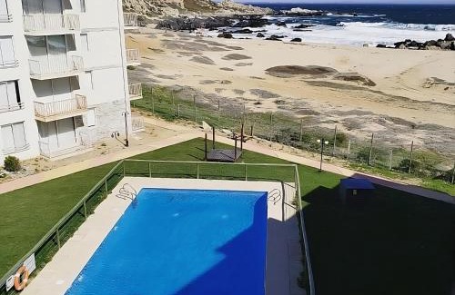 Las Cruces Apartamento | Depto-House Patio Privado Frente al Mar en Condominio Las Cruces