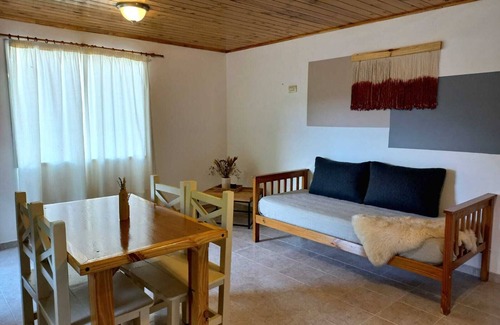 Macrozona Bahía Redonda y Primeros Faldeos Apartamento | Depto para 2 a 4 personas con cocina, excelente ubicación!