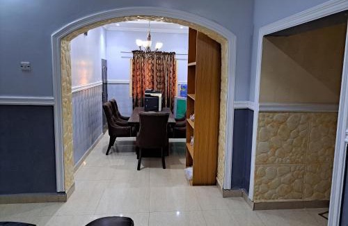 Abuja Apartamento | DeraDavids Apartment