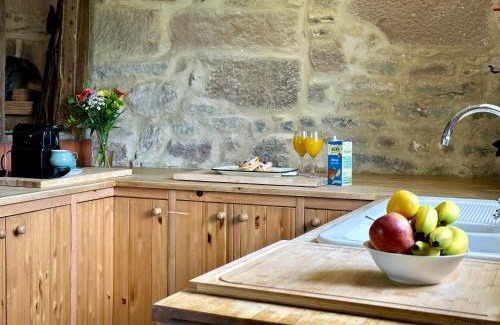 Alport Casa | Derbyshire Chapel for 6 at Harthill Hall private hot tub 8am - 10pm plus private daily use of indoor pool and sauna 1 hour