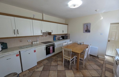 Castlederg Apartamento | Derg Valley Apartments: alojamiento con cocina: 3 dormitorios (para 6)