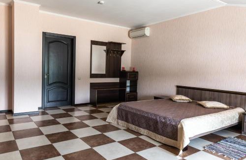 Verem'ya Casa | Dergachov Guest House
