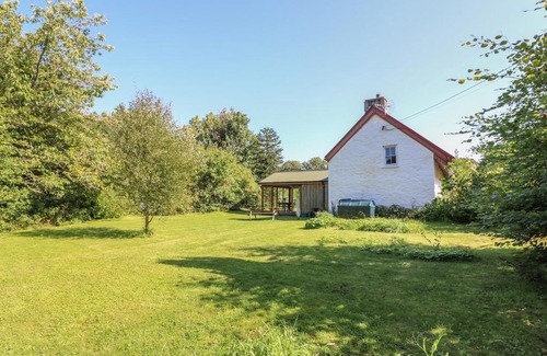 Whitland Casa | Derry Cottage