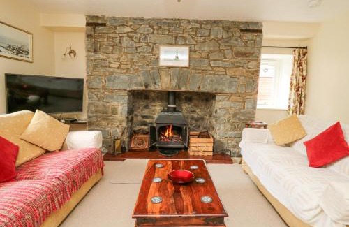 Mydroilin Casa | Derwen Villa