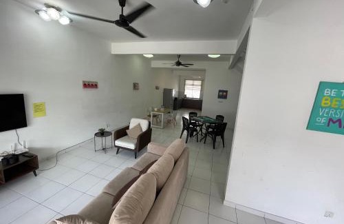 Taman Desa Tebrau Casa | Desa Tebrau 2 5mins IKEA Toppen PeiKin AICC HeLiXuan Restaurant