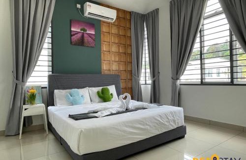 Bandar Penawar Casa | Desaru Arcadia Villa with Pool Table, Outdoor BBQ, Indoor Steamboat by Beestay