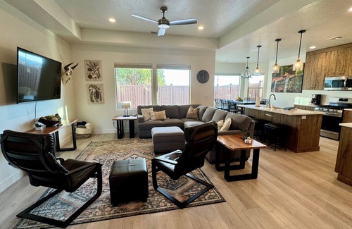 Apple Valley Casa | Desert Basecamp near Zion & Gooseberry Mesa | Family-Friendly New Build