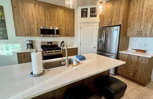 Apple Valley Casa | Desert Basecamp near Zion & Gooseberry Mesa | Family-Friendly New Build