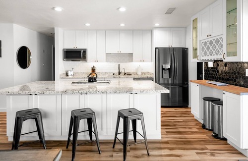 Scottsdale Highlands Estates Casa | Desert Bloom l 5 min to Old Town l Hot Tub