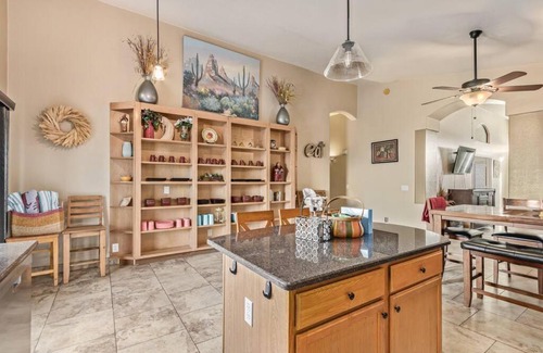 Chandler Casa | Desert Dame CHIC Family Retreat FREE POOL HEAT!