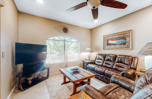 Maryvale Casa | Desert Darling