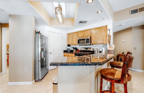 Maryvale Casa | Desert Darling