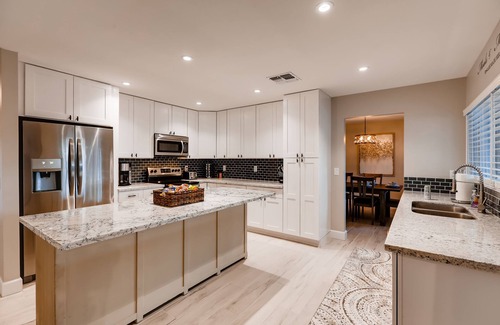 Optimist Park NW Casa | ☀︎Desierto Destino Escape junto a la piscina☀︎Cerca de ASU♆