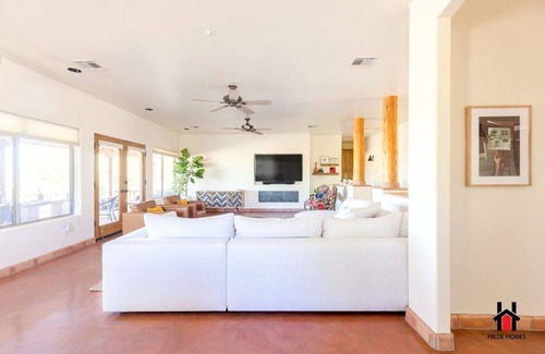 Rio Verde Foothills Villa | Desert Escape+Casita, Pool, Peloton, Mountain View