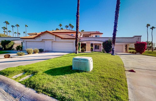 Palm Desert Apartamento | Desert Falls in Love