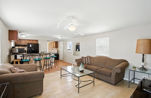 Mesilla Park Casa | Desert Haven Cozy 2-Bedroom Mobile Home Near NMSU 2 Home