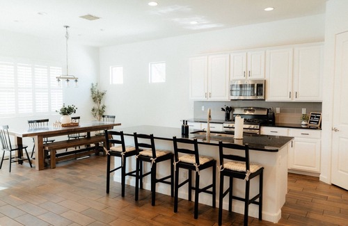 Emperor Estates Casa | Desert Haven W/ Pool, Spa, and Putting Green