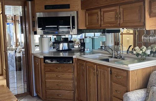 St. George Casa | Desert Hideaway RV Inn *Pets Welcome{no fee}* Stone pool w/ relaxing Waterfall