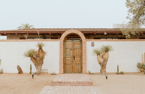 Sam Hughes Casa | Desert Hues - A Private & Spacious Retreat w/Pool