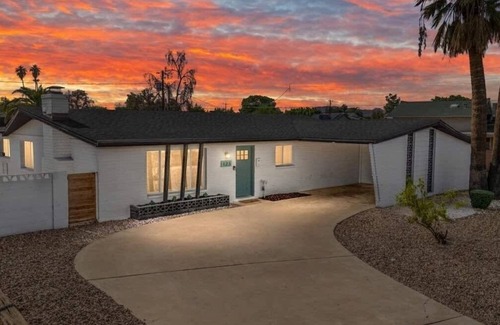 Tempe Casa | Desert Oasis in Tempe w/Pool and Arcade