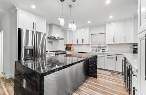 Palmdale Casa | Desert Oasis in the center of the city of Palmdale