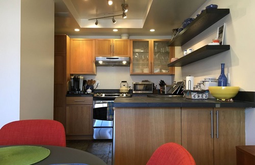 Little Tuscany Condominio | Oasis en el desierto con vistas a la montaña