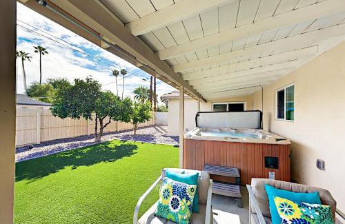 New Papago Parkway Casa | Desert Paradise