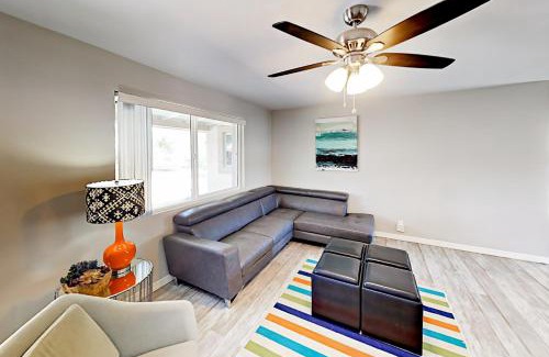 New Papago Parkway Casa | Desert Paradise
