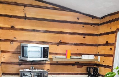 Twentynine Palms Casa | Desert Skies 2 BRs/2 Qn beds/1 bath with great views